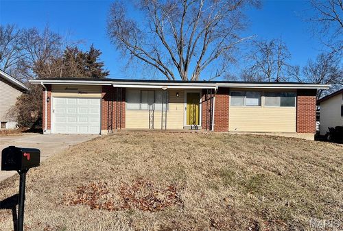 1715 Beecher Dr, Saint Louis, MO, 63136-2307 | Card Image