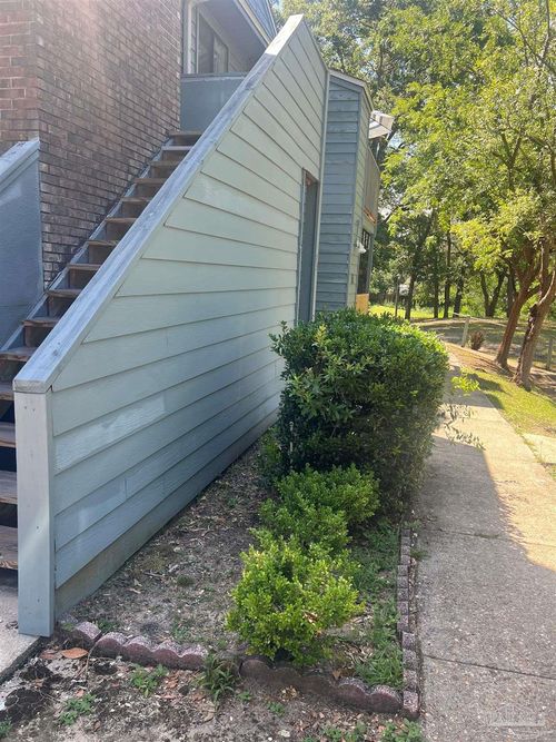 f-7-7225 W Fairfield Dr, Pensacola, FL, 32506-3480 | Card Image