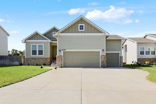 1125 E Prairie Hill Cir, Park City, KS, 67219-1005 | Card Image