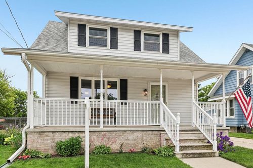 115 Roller Avenue, Beaver Dam, WI, 53916 | Card Image