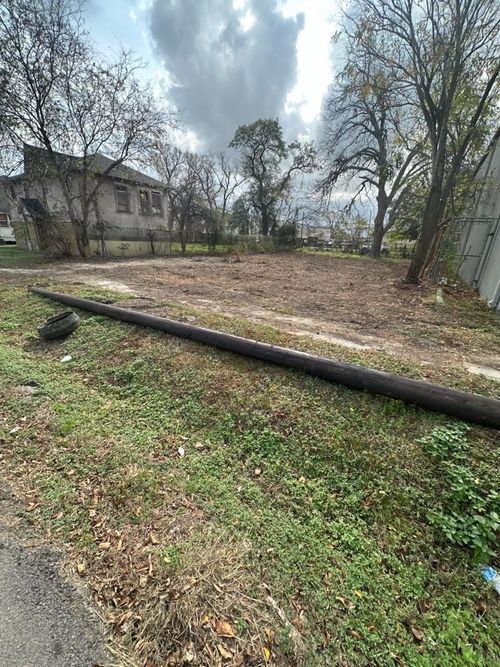 3720 Bell St, Houston, TX, 77003-4820 | Card Image