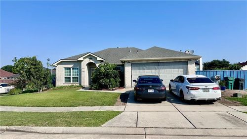 2276 N Harper Dr, Harvey, LA, 70058-1332 | Card Image