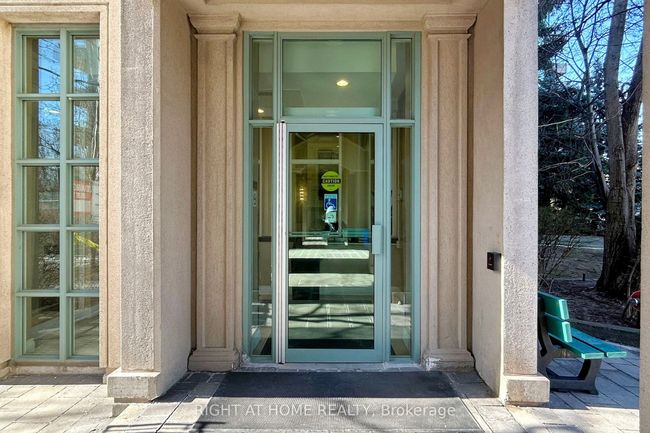 PH-201 - 1 Emerald Lane, Condo with 2 bedrooms, 2 bathrooms and null parking in Thornhill ON | Image 4