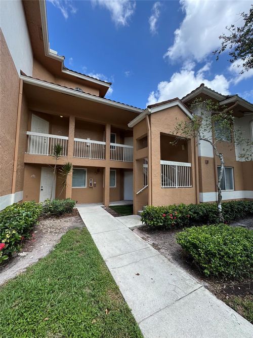 776-776 Nw 92nd Ave, Plantation, FL, 33324-6164 | Card Image