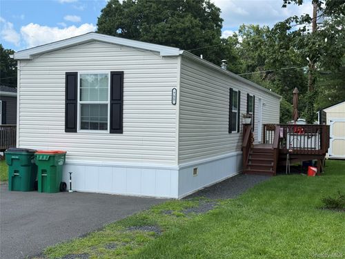 755 Tarrytown Ln, Walden, NY, 12586-3031 | Card Image