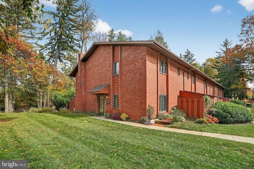 701-701 Worthington Dr, EXTON, PA, 19341-1647 | Card Image