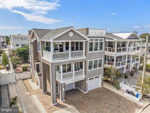 42 20th St, Surf City, NJ, 08008-5403 | Card Image