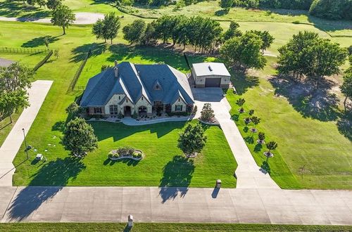 1387 Shadow Lakes Dr, Wills Point, TX, 75169-8863 | Card Image