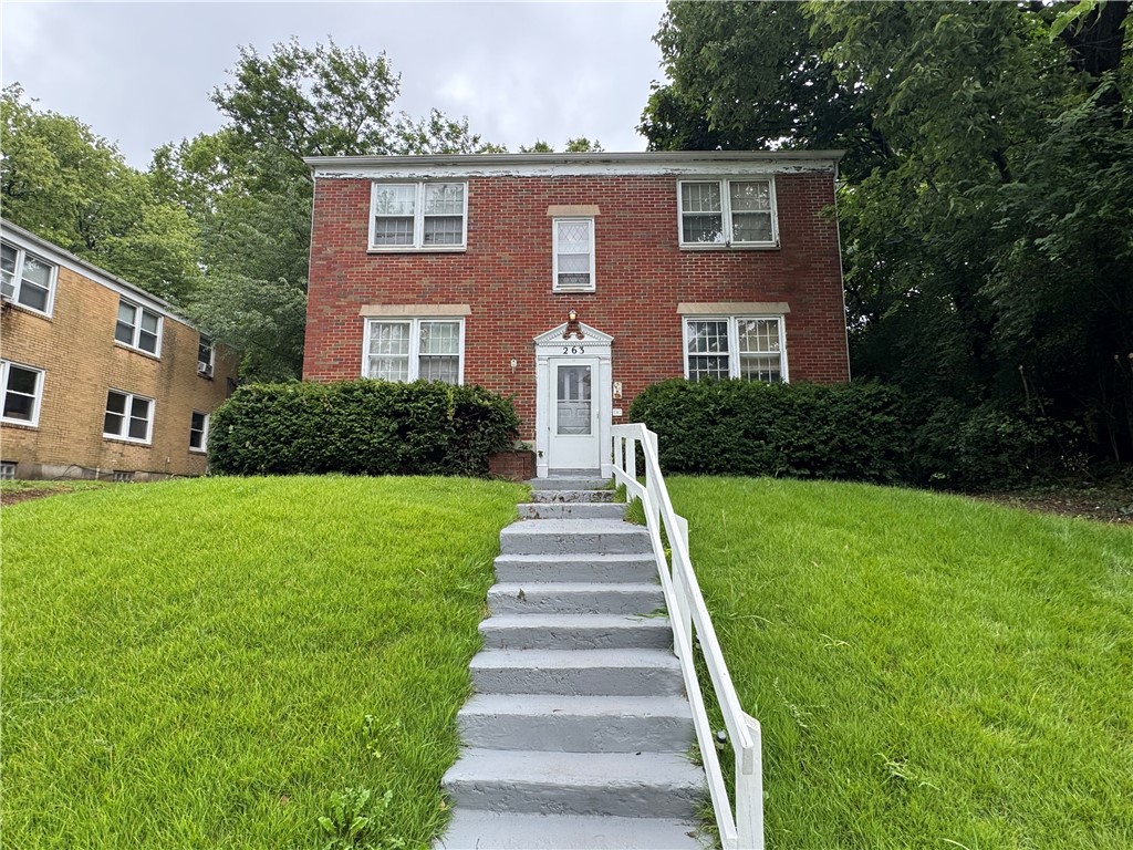 263 Valleyview Dr, Dayton, OH 45405
