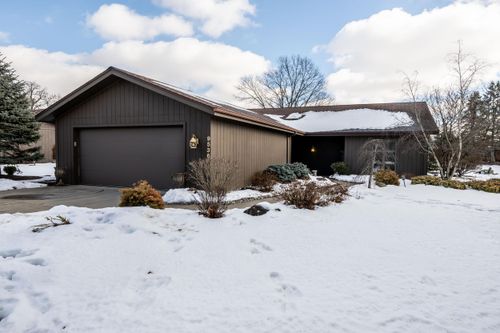 9536 Ledge Wood Ct, Fort Wayne, IN, 46804-4701 | Card Image