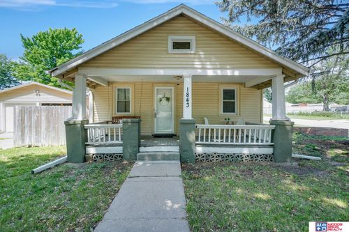1843 N 59th St, Lincoln, NE, 68505-1126 | Card Image