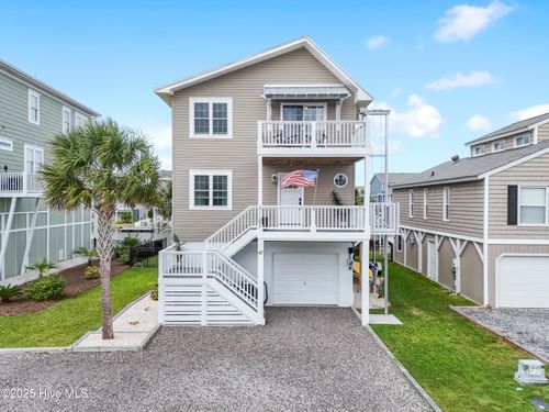 47 Concord St, Ocean Isle Beach, NC, 28469-7633 | Card Image