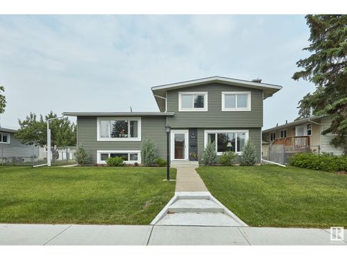 9228 52 St Nw, Edmonton, AB, T6B1G4 | Card Image