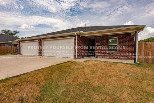 20674 Dawn Hill East Rd, Gentry, AR, 72734-8875 | Card Image
