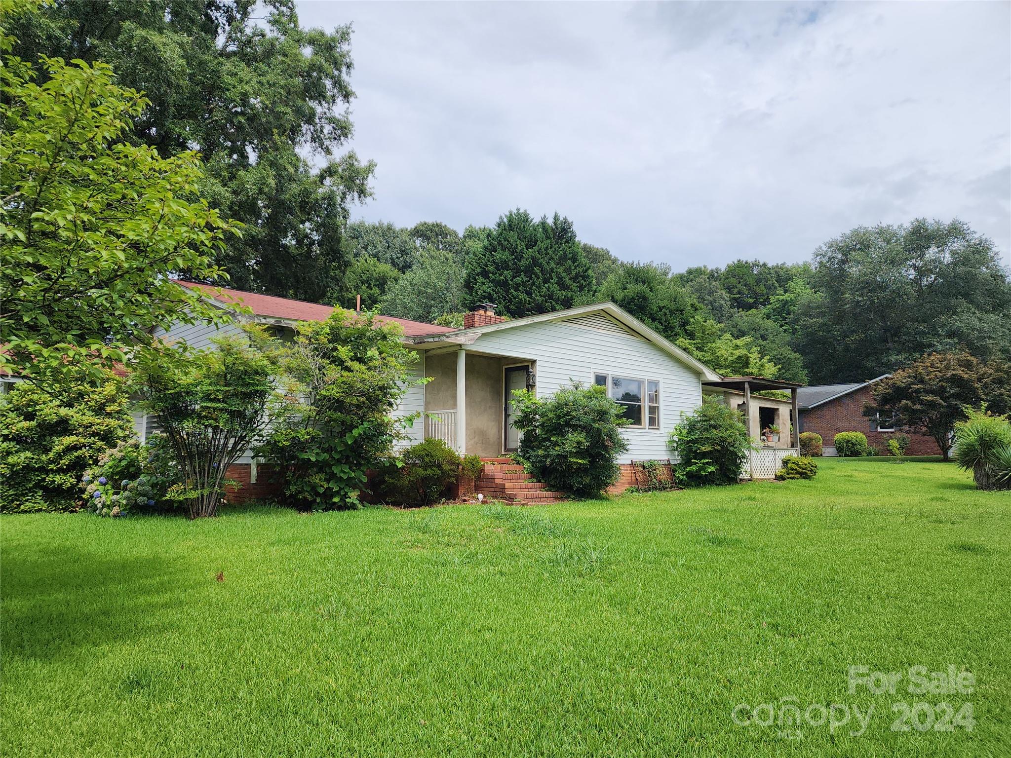 New Hope Rd, Belmont, NC 28012