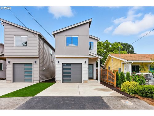 6840 Se Lamphier St, Milwaukie, OR, 97222-1842 | Card Image