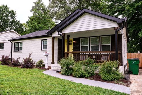 2230 Markham Ct, Charlotte, NC, 28205-4142 | Card Image