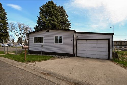 2 Prince Charles Dr, Billings, MT, 59105-3116 | Card Image