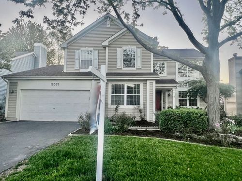 18376 W Springwood Dr, Grayslake, IL, 60030-4014 | Card Image