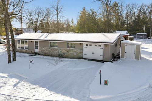 W6525 Mork Road, Wescott, WI, 54166 | Card Image