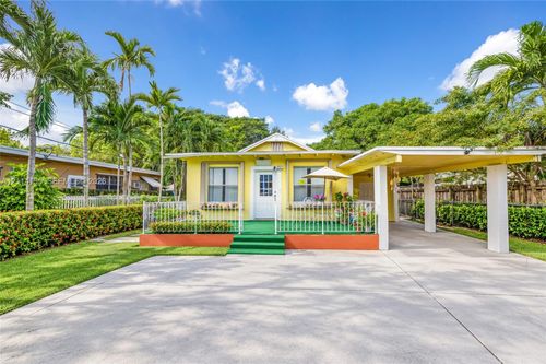 1240 Nw 33rd Ave, Miami, FL, 33125-2832 | Card Image