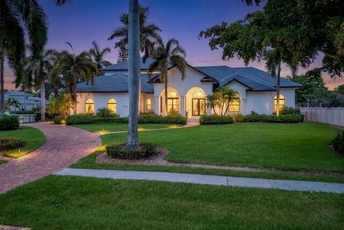 511 Alameda Ct, Marco Island, FL, 34145-5829 | Card Image