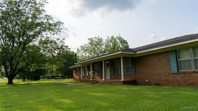 22 Daleview Cir, House other with 3 bedrooms, 3 bathrooms and null parking in Sylacauga AL | Image 4