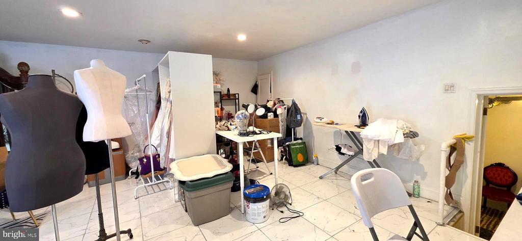 Commercial Lease in UPPER DARBY 4