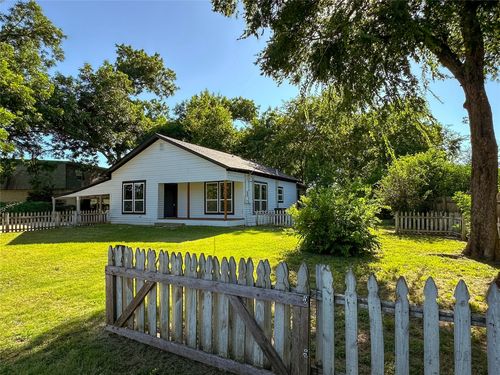 403 N Gaither St, Glen Rose, TX, 76043 | Card Image