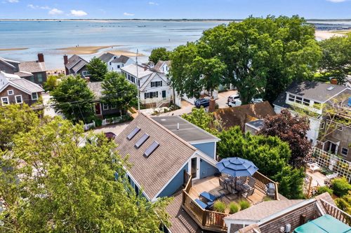 unit-4-48 Commercial St, Provincetown, MA, 02657-1851 | Card Image