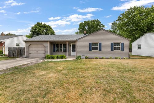 218 E Washington Street, Slinger, WI, 53086 | Card Image