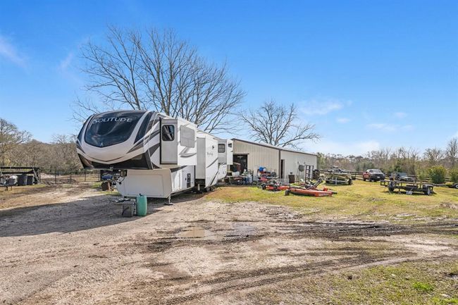 13236 Fm 1409, House other with 4 bedrooms, 3 bathrooms and null parking in Old River-Winfree TX | Image 11