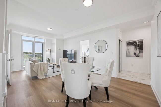 1005 - 1346 Danforth Rd, Condo with 3 bedrooms, 2 bathrooms and null parking in Toronto ON | Image 6