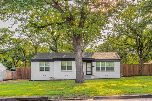 721 Bowman St, Irving, TX, 75060-3714 | Card Image