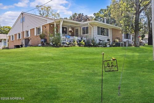 b-2 Flamingo Ter, Manchester, NJ, 08759 | Card Image