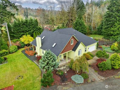 292984 Us Hwy 101, House other with 2 bedrooms, 2 bathrooms and 4 parking in Quilcene WA | Image 1