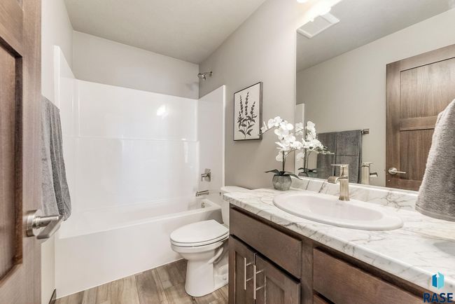 1320 N Poplar Ave, House other with 2 bedrooms, 2 bathrooms and null parking in Tea SD | Image 7