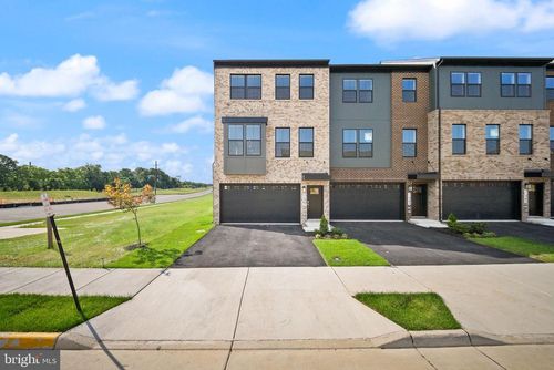 11361 Hypatia Loop, Manassas, VA, 20109-4053 | Card Image
