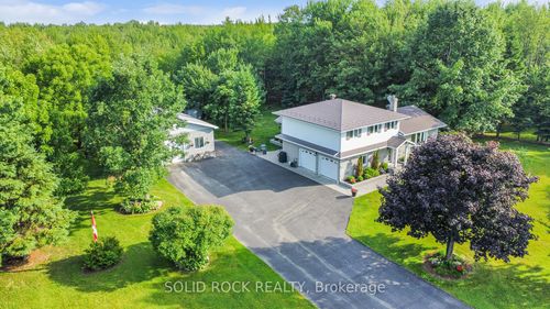 2278 Russland Rd, Russell, ON, K0A3H0 | Card Image