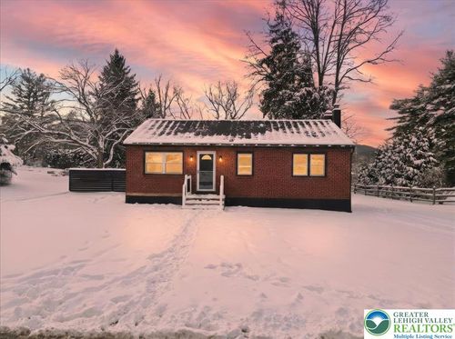 1652 Pleasant View Rd, BETHLEHEM, PA, 18015-5831 | Card Image