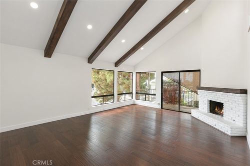 a-216 W Escalones, San Clemente, CA, 92672-5101 | Card Image