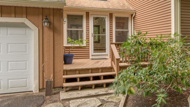 85 Howe St, House other with 3 bedrooms, 2 bathrooms and 4 parking in Ashland MA | Image 4