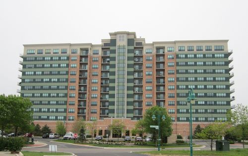 603-6420 Double Eagle Dr, Woodridge, IL, 60517-1764 | Card Image