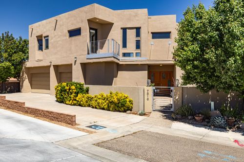 7816 Florence Ave Ne, Albuquerque, NM, 87122-3771 | Card Image