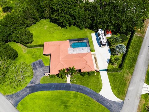 12483 Pineacre Lane, Wellington, FL, 33414 | Card Image