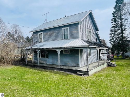 412 Richardi St, Bellaire, MI, 49615-9412 | Card Image