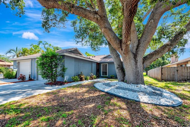 5192 Cedar Hammock Ln, House other with 3 bedrooms, 2 bathrooms and null parking in SARASOTA FL | Image 4