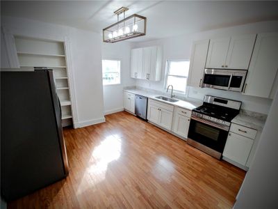 416 Houston St, House other with 3 bedrooms, 1 bathrooms and 2 parking in City of Washington PA | Image 2