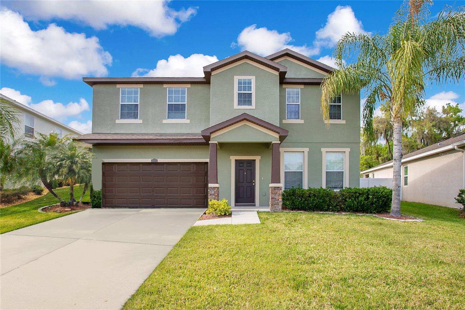 Holly Bluff Ct, Plant City, FL 33566