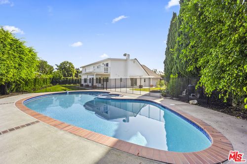 15151 Marne Cir, Irvine, CA, 92604-2925 | Card Image